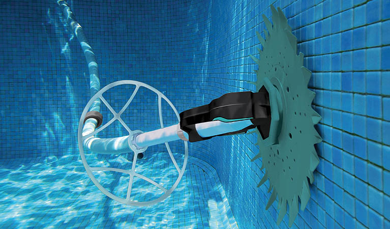 Choisir un robot électrique de piscine ou hydraulique ?-1